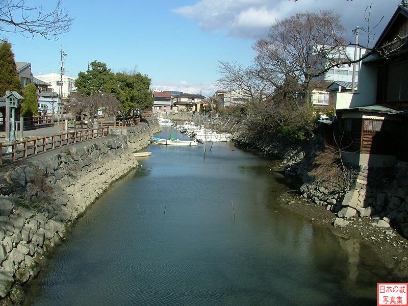 三の丸水堀