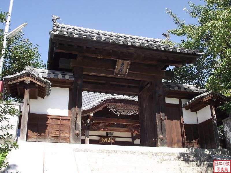 移築城門（乗禅寺山門）