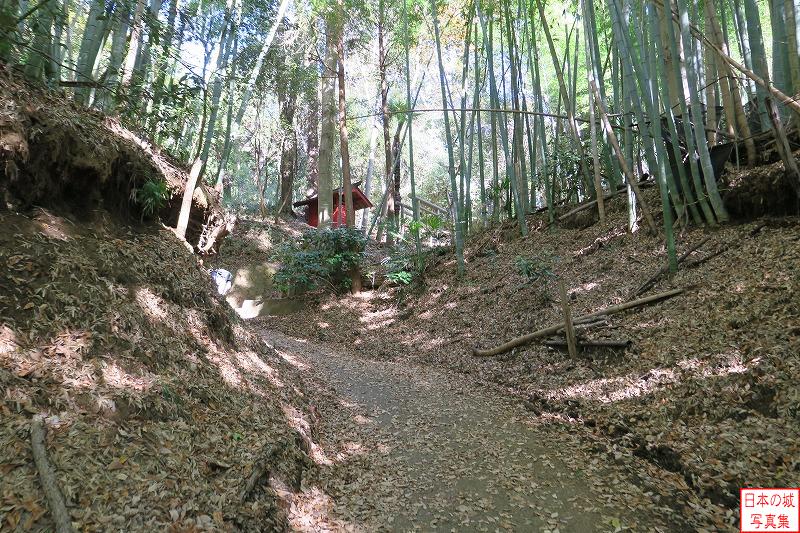 城下から天野坂を登る