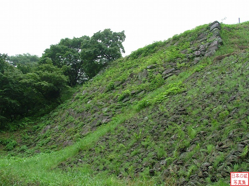 大石垣・二段石垣