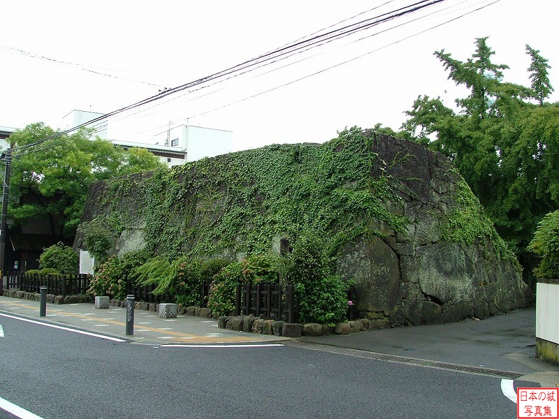 甲賀町口郭門跡