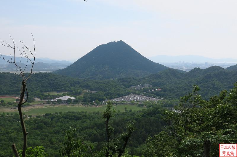 山頂の曲輪