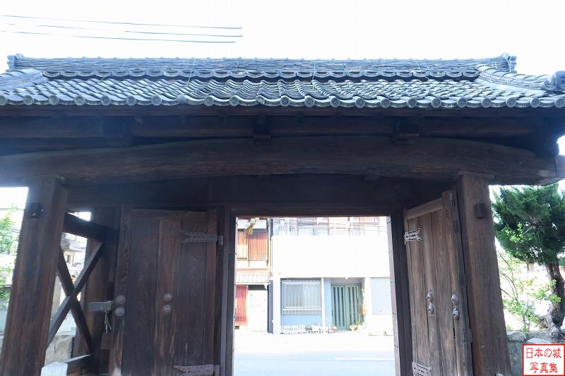 移築城門（膳所神社北門）