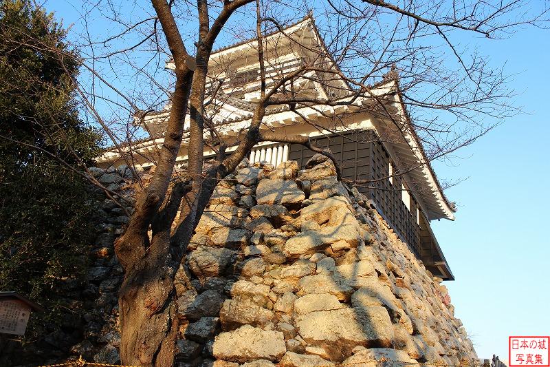 八幡台・埋門