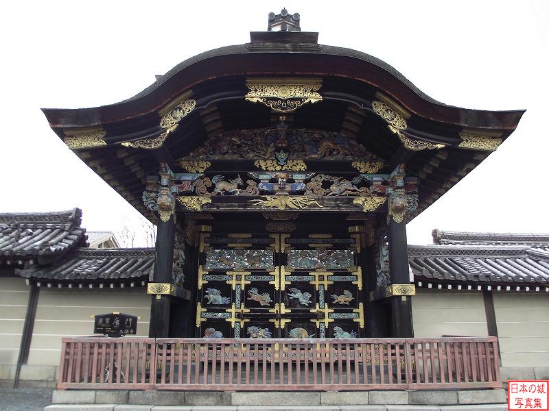 移築城門（西本願寺唐門）