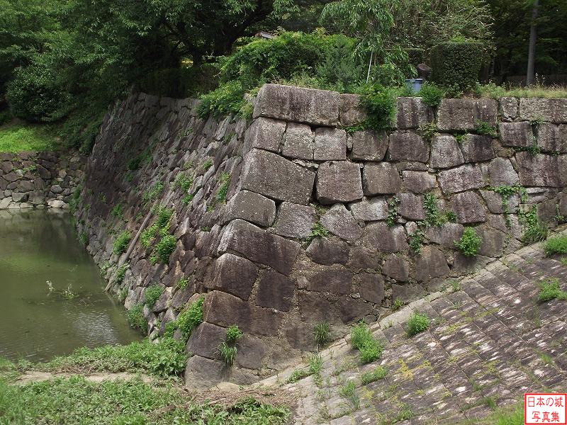 松蔭門跡、南御門跡、西御門跡