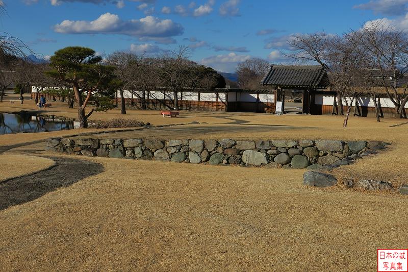庭門